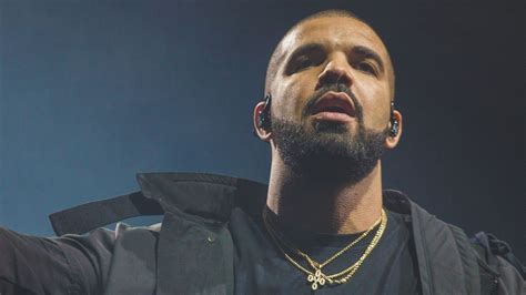 Drake Faces Backlash Over Minute Private Flight