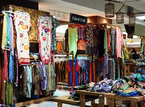 Pasaraya syed sungai buloh jalan nautika a u20/a, pusat komersial tsb, 40160 shah alam, selangor tel: Pasaraya Pasar Raya Blok M