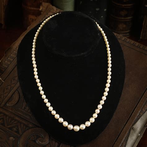Timeless Vintage Cultured Akoya Pearl Necklace Fetheray