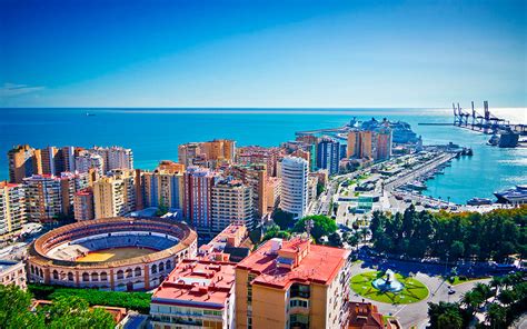 Maison élégante et lumineuse dans l'un des meilleurs quartiers résidentiels de malaga.c'est un grand appartement dans le complexe résiden. Top 7 des plus belles plages de Malaga en Espagne