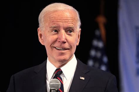 Husband to @drbiden, proud father and grandfather. «А Байден доживет?» — в сети обсудили план встречи Путина ...