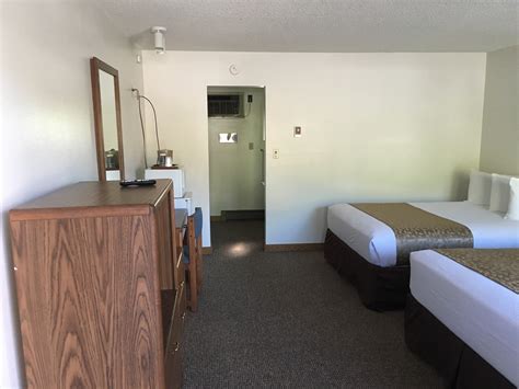 Rooms And Rates Jackson Wy Motels Golden Eagle Inn