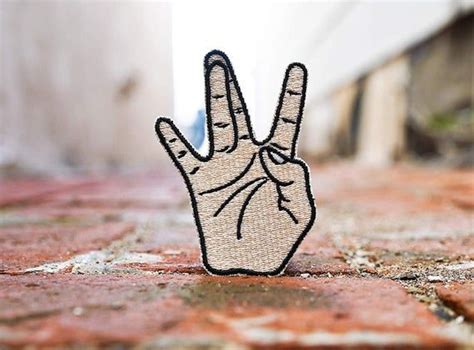 West Coastw Hand Sign Embroidered Patch Patches Embroidered