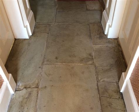 Yorkstone Flagstone Hall Floor In Matlock Derbyshire Tile And Stone Medic