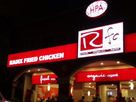 Usually the amount they give isn't enough. Radix Fried Chicken Pesaing KFC ? | Aku Dan Sesuatu...
