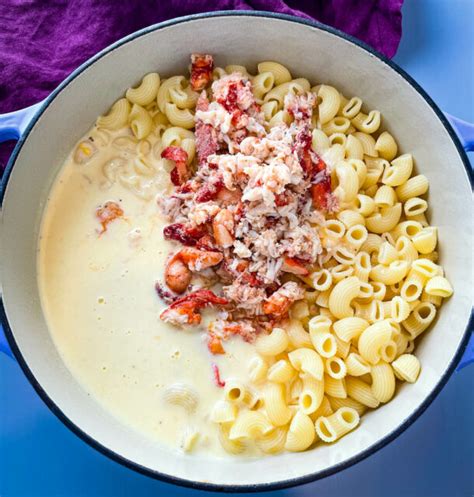 Creamy Lobster Mac And Cheese
