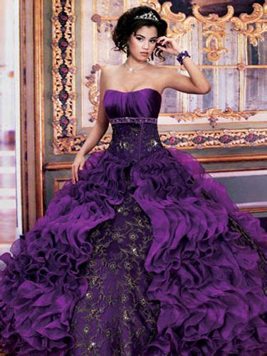 Venta Vestidos De Xv Años Color Violeta En Stock