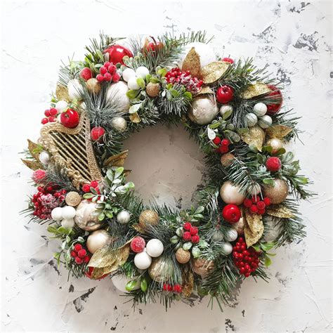 Traditional Christmas Wreath Christmas Natural Wreath Red Christmas