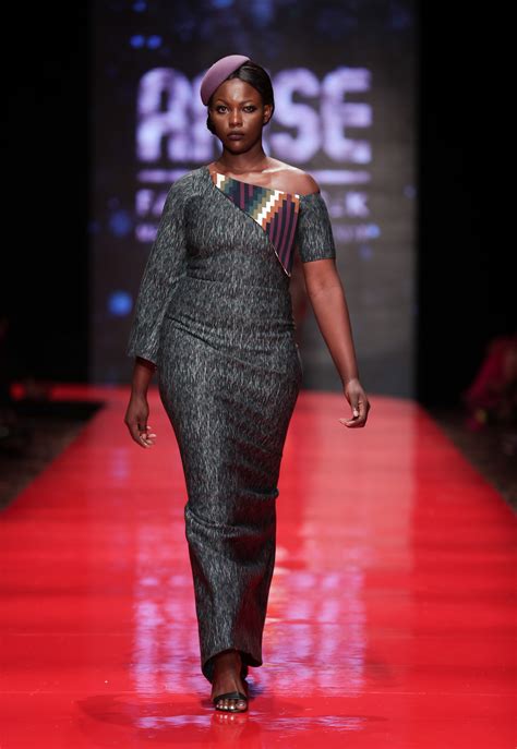 Photos Curvy And Plus Size Models Hit The Runway At The Arise Fashion