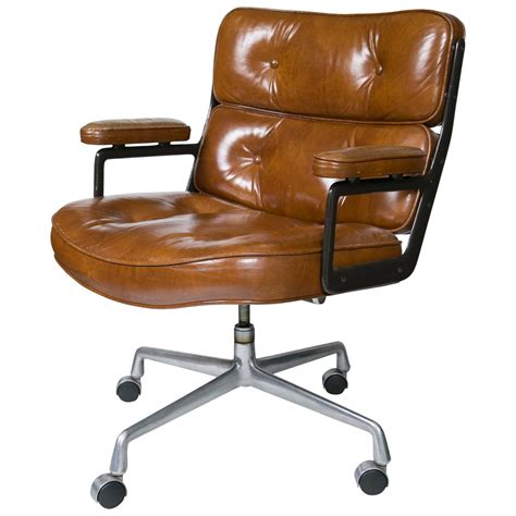 Eames Executive Chair By Herman Miller At 1stdibs