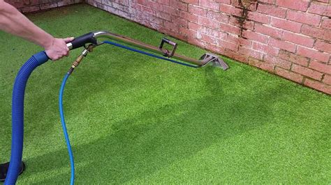 Here in this blog we get to know about how to clean artificial grass on a terrace.it helps us to decide that which one is best among its types. Artificial grass cleaning - YouTube