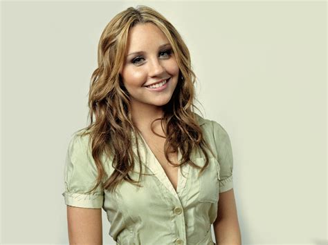 Free Download Amanda Bynes Wallpapers Ultra High Quality Wallpapers 1600x1200 For Your Desktop