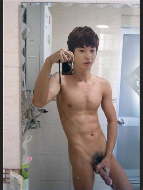 Korean Gay Pics Busty Naked Milf
