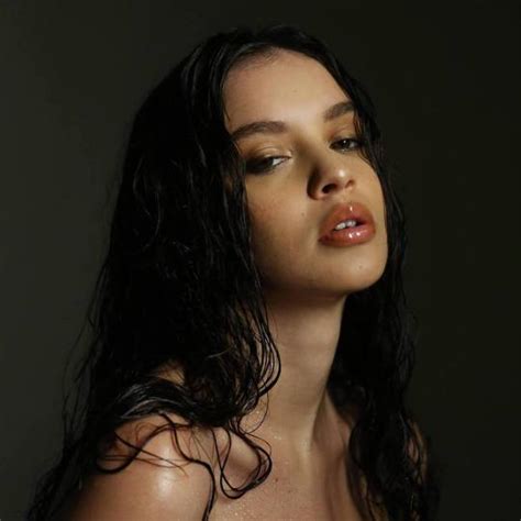 Sabrina Claudio Strips Away The Noise On The Very Sultry