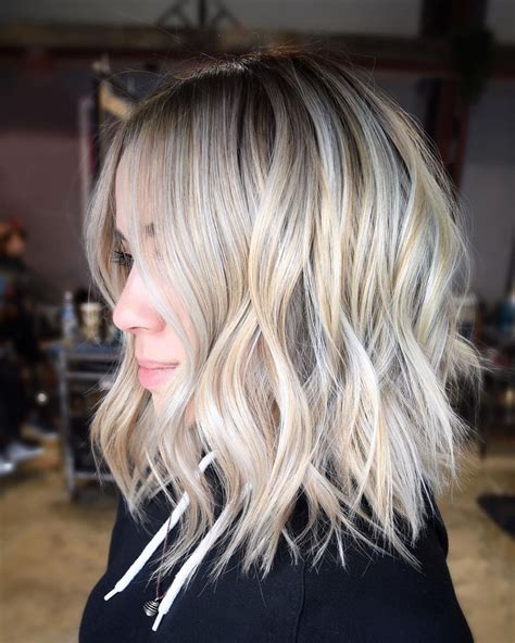 Ash Blonde Choppy Lob Wavy Bob Hairstyles Choppy Bob Hairstyles Bob