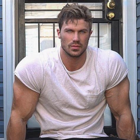 hairy men hunks men hot hunks most beautiful eyes beautiful men big muscles muscular men