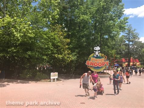 Planet Snoopy At Kings Dominion Theme Park Archive