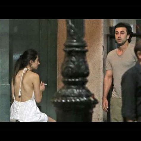 Do Ranbir Kapoor And Mahira Khans Viral Pics Escalate Rumors Of Them