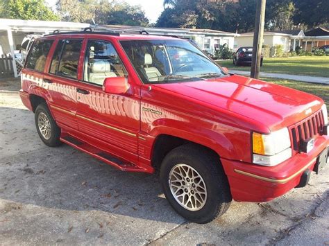 1993 Jeep Grand Cherokee Limited Sport Utility 4 Door 40l Red