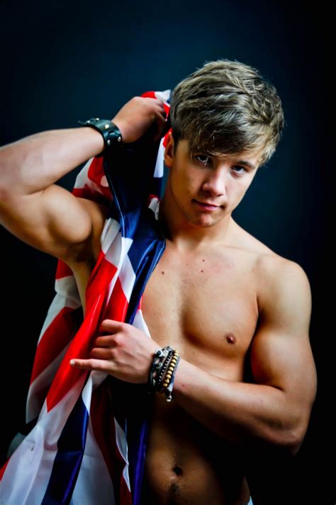 The Stars Come Out To Play Sam Callahan New Shirtless Photoshoot