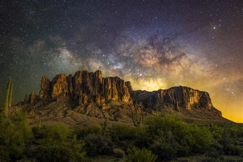 The Superstition Mountains And The Glorious Arizona Night Sky Oc R
