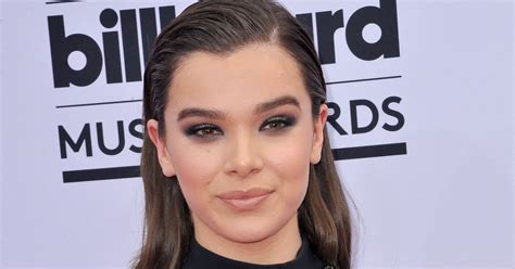 Hailee Steinfeld Poses With Pooch On The Beach In Swimsuit Flipboard