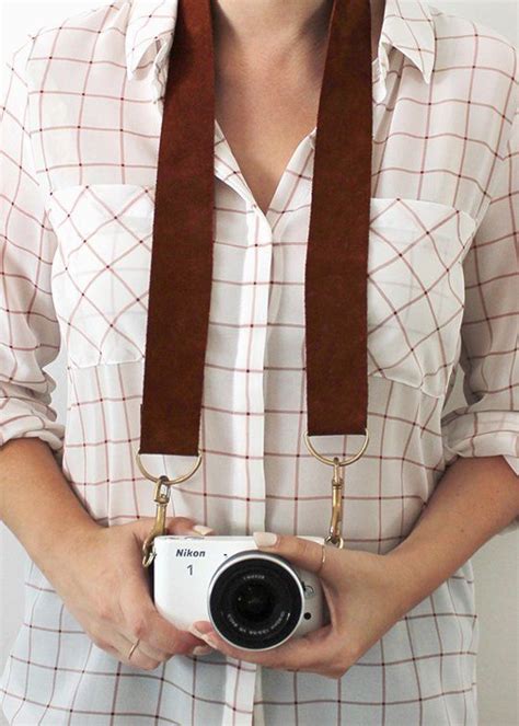Make It Yourself 20 Diy Camera Strap Projects Leather Camera Strap