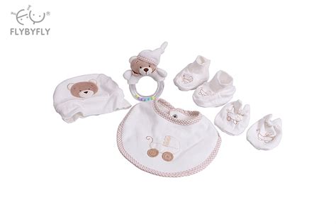 Pureen baby gift set newborn baby wear set gift for baby set clothes baby clothes pride n joy newborn set hadiah baju bayi set hadiah baju plain set hadiah baju budak set hadiah baju set hadiah baju bercorak : Newborn Gift Set (White) - FLYBYFLY Malaysia | Premium ...
