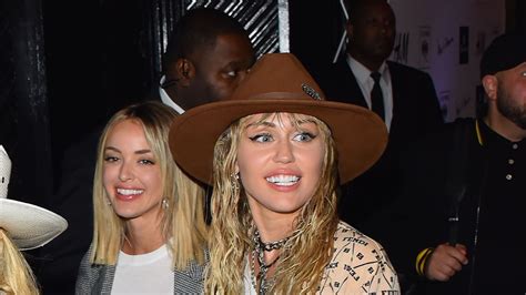 miley cyrus parties in vegas with tish and brandi cyrus marie claire
