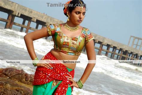 Actress Divya Nagesh New Pics Tamil Actress Divya Nageswari Photos