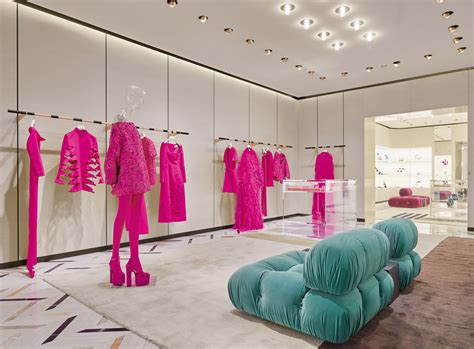 The Stores Discover How Valentino Boutiques Will Evolve