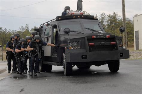 The Militarization Of Americas Police A Brief History Activist Post