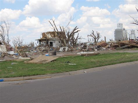 Remembering The Greensburg Kansas Tornado 10 Years Later Gallery