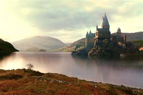 100 The Hogwarts Lake Wallpapers