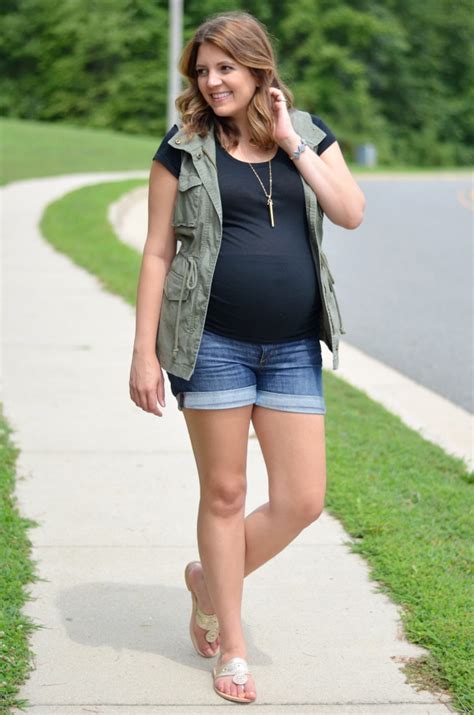 Pregnant Summer Outfits