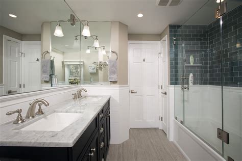 Interior sites are great for how rooms look but read this first to make sure your master bedroom layout is right. Potomac Master Suite and Bath | MARK IV Builders, Inc.