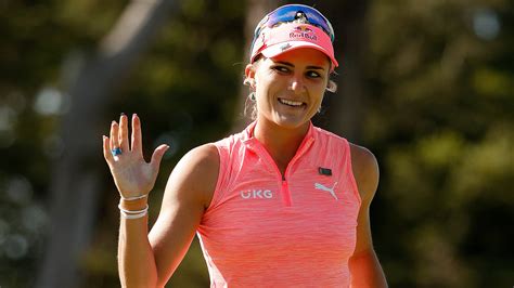 With Confidence Happiness And Fans Lexi Thompson In Position For Uswo