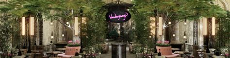 La Celeb Lisa Vanderpump Opens Vanderpump Cocktail Garden In Vegas Tastetv