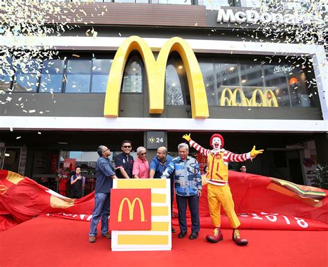 The number of packets transmitted from each. I'm lovin' it! McDonald's® Malaysia | 1st McDonald's ...