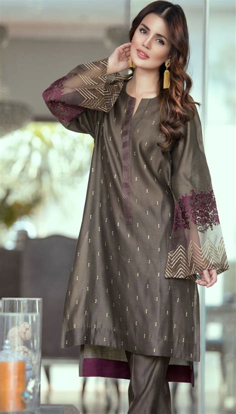 Gorgeous Pakistani Dresses Party Wear Dresses Pakistani Dress Design