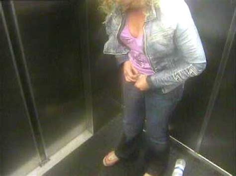 Woman Pissing In Lift Youtube