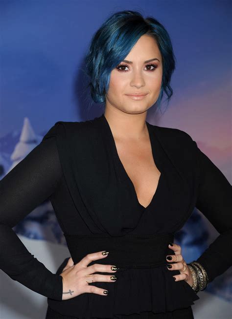 Demi Lovato Frozen Hollywood Premiere 14 Gotceleb