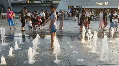 Fun Square Dry Fountain Underground Water Fountain Interactive Fountain