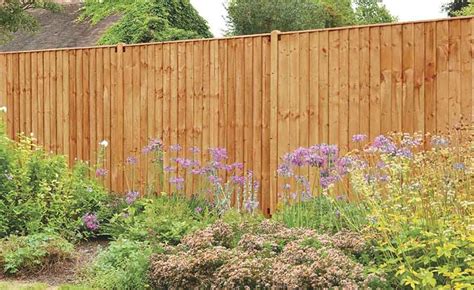 20 Garden Fence Ideas Cheap Colorful Designs To Fence Off Your