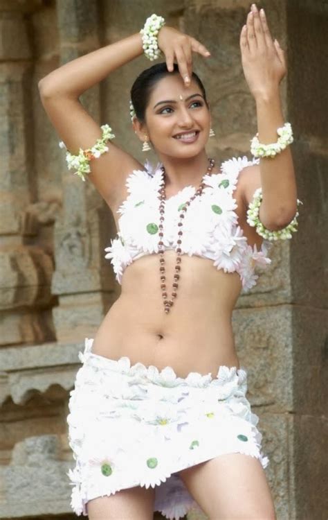Ragini Dwivedi Hot Sexy Navel Show Photos Images Gallery Discover The Nude Girls