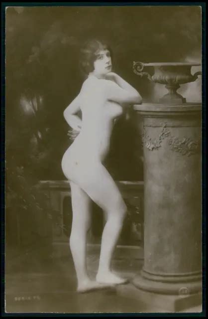 D16 FRENCH NUDE Woman Beauty Original C1910 1920s Old RPPC Photo