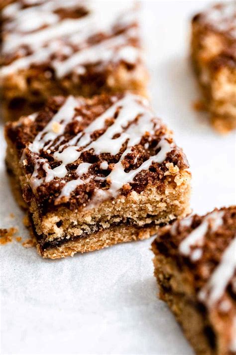 Cinnamon Roll Blondies Eat With Clarity