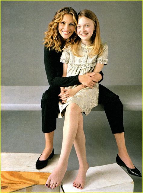 Julia Roberts With Daughter Julia Roberts Dakota Fanning Dakota And
