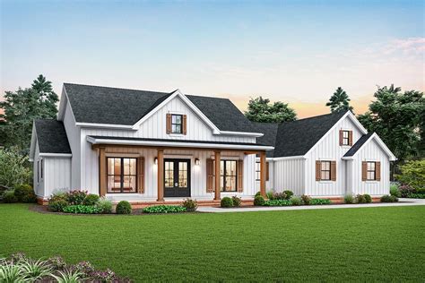 Plan AM Modern Farmhouse Plan With Vaulted Great Room And Outdoor Living Area Modern