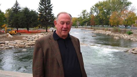 Live updates: City bids farewell to Mayor Bob Cashell